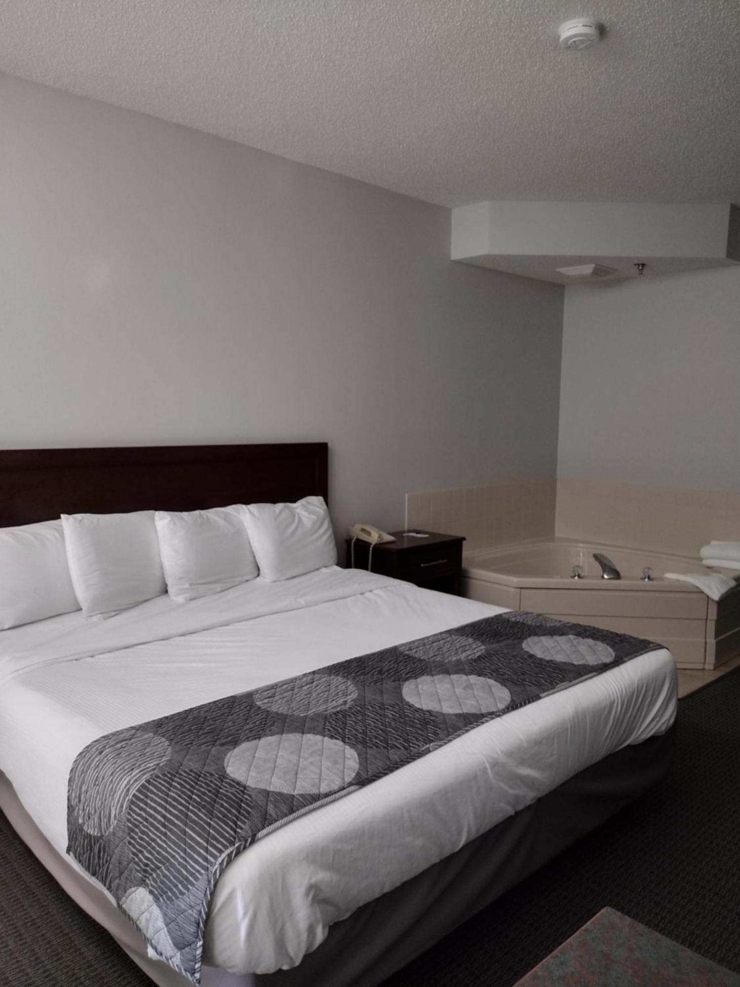 Grandstay Hotel & Suites Hastings Exterior photo
